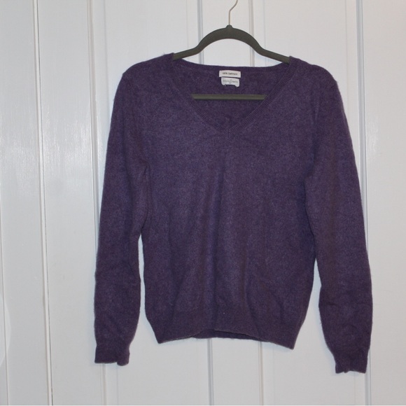 Purple Cashmere Sweater💟 - Picture 3 of 4